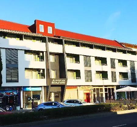 Bsa Boulevard Boutique Готель