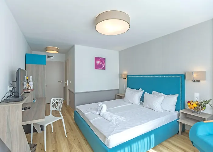 Bsa Boulevard Boutique Hotel 2*